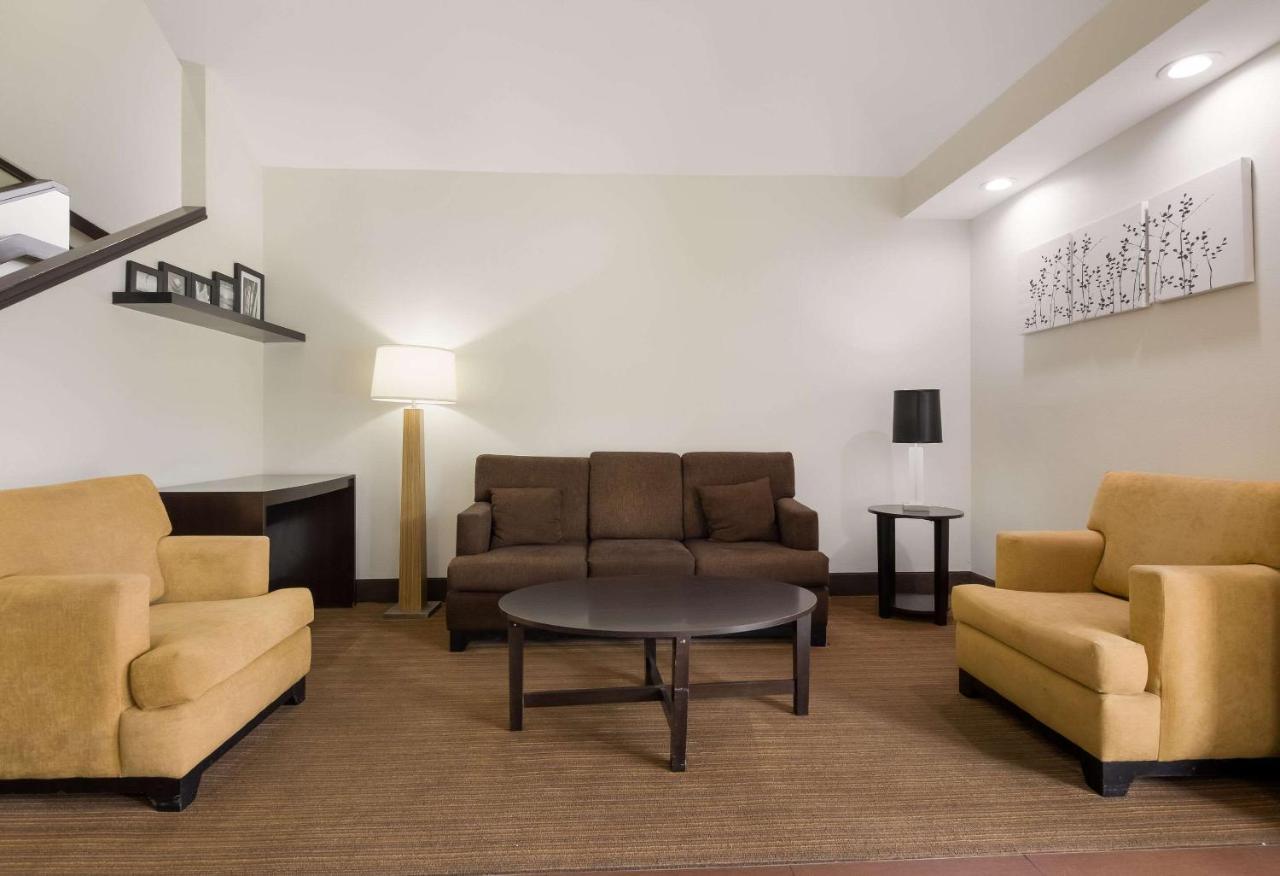 Sleep Inn Tanglewood Roanoke Bagian luar foto