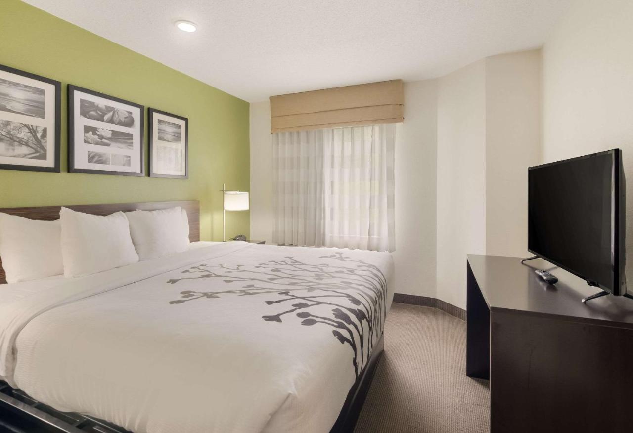 Sleep Inn Tanglewood Roanoke Bagian luar foto