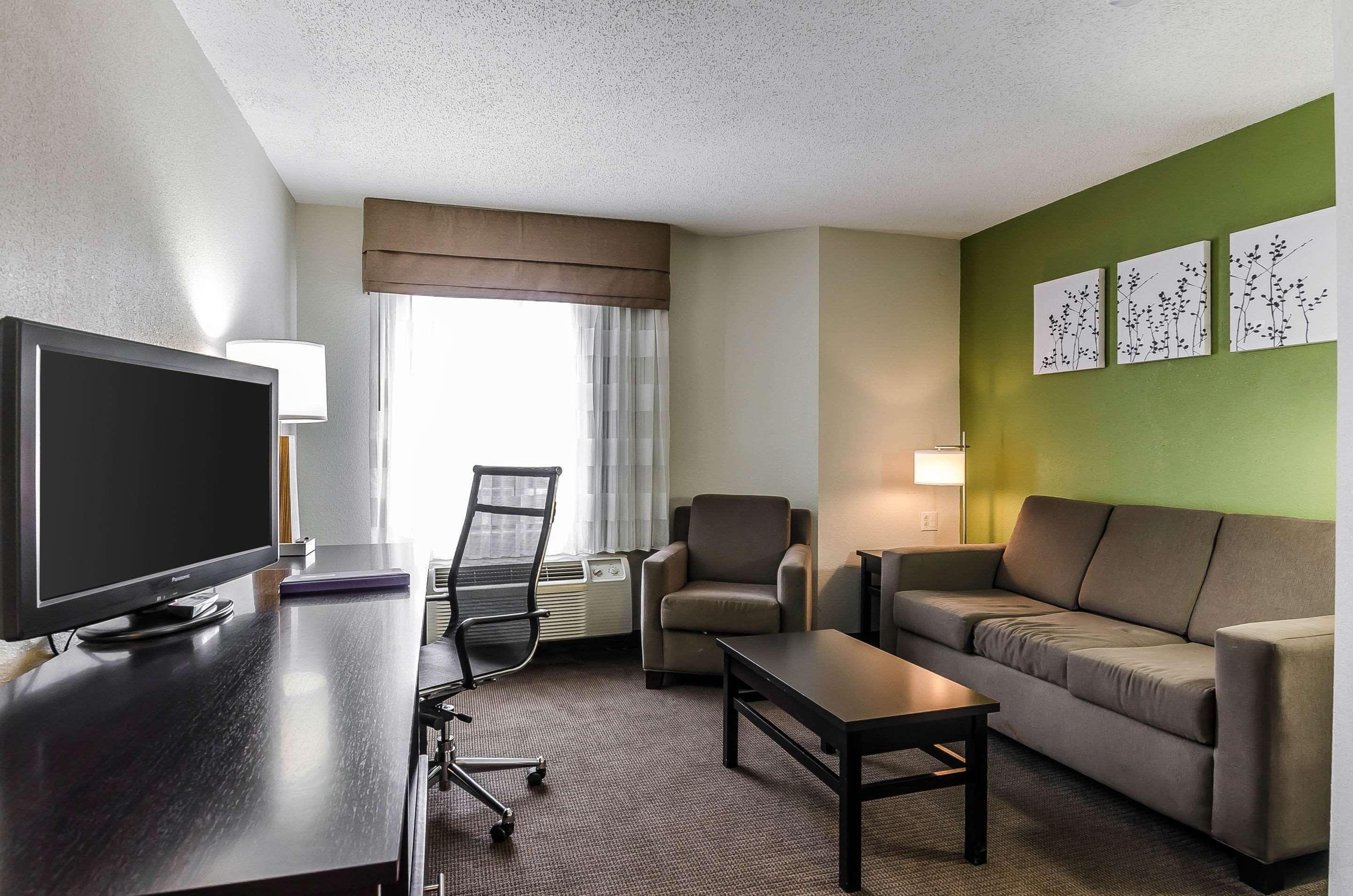Sleep Inn Tanglewood Roanoke Bagian luar foto
