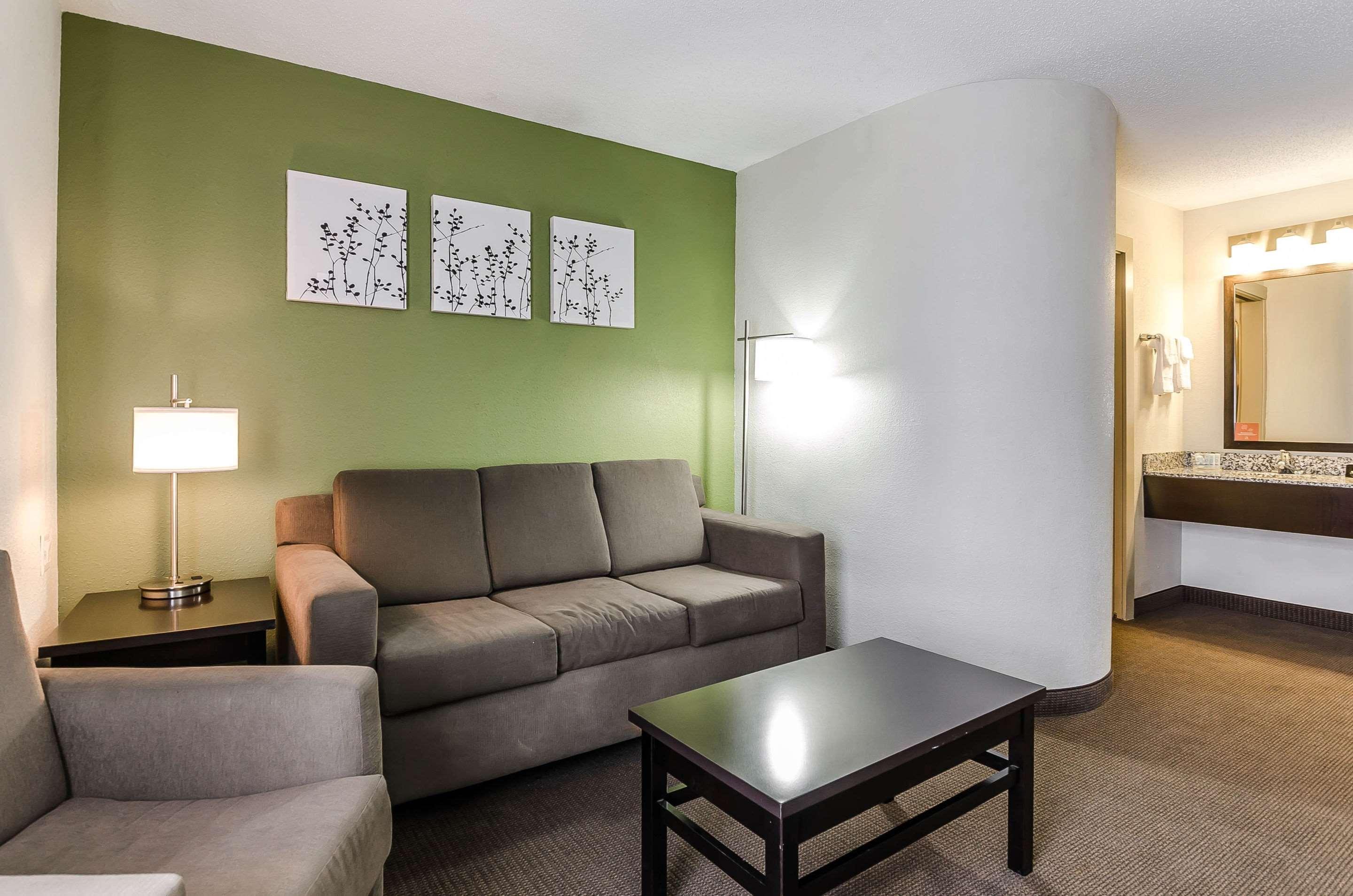 Sleep Inn Tanglewood Roanoke Bagian luar foto